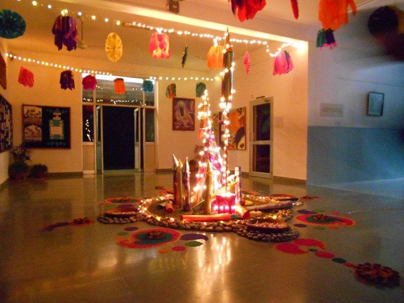 diwali-home-decorations-lanterns-lampshades